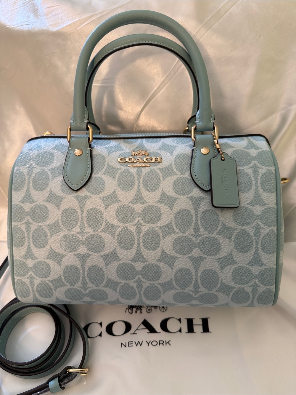 🩵Coach NWT Light Blue Signature C Canvas Rowan Satchel with Gold Hardware - Picture 4 of 10